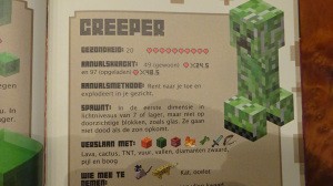 Mojang Minecraft Combat Handbook creeper